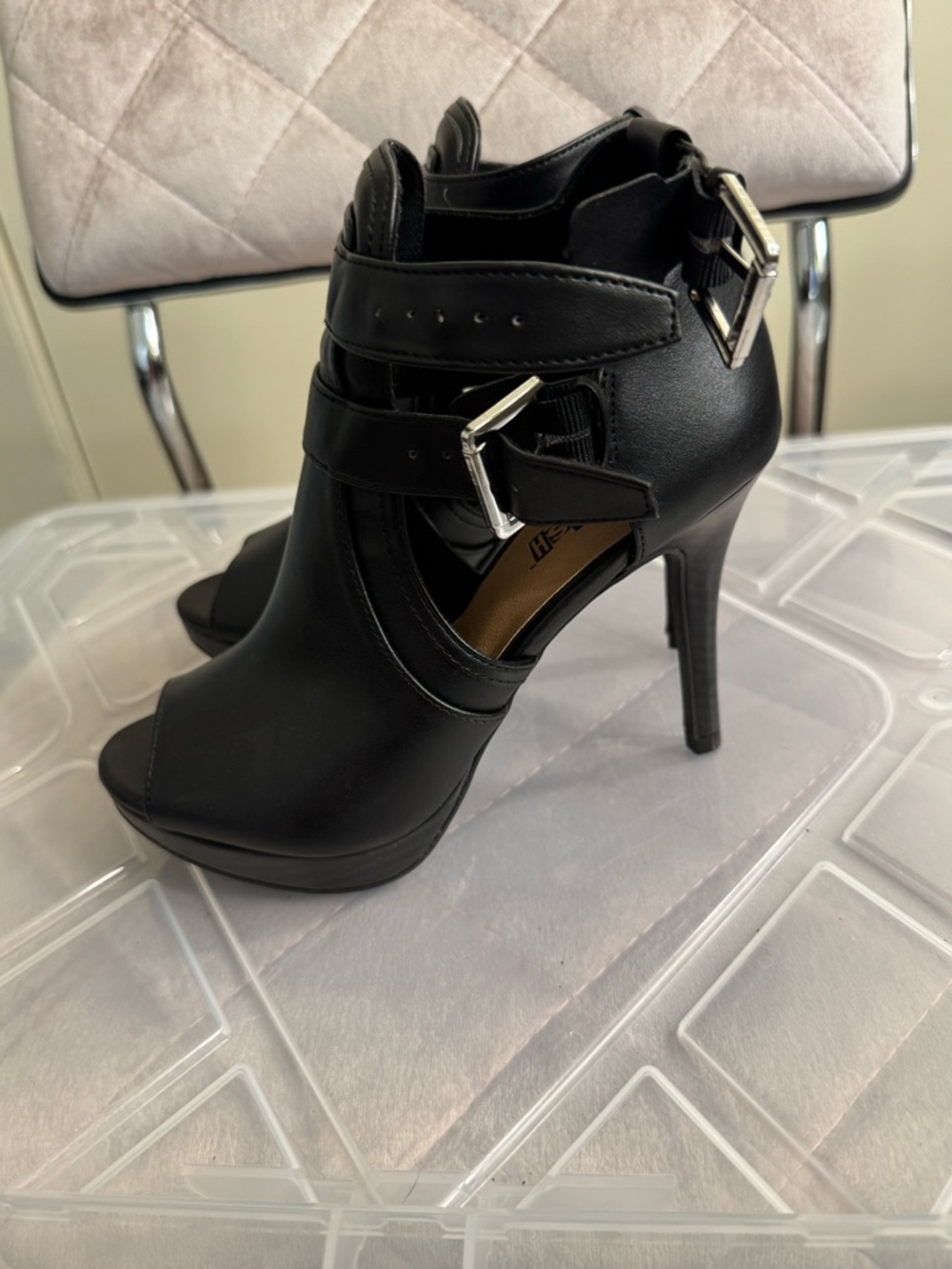 Brash Black Open-Toe Strappy Heels - Picture 2 of 5